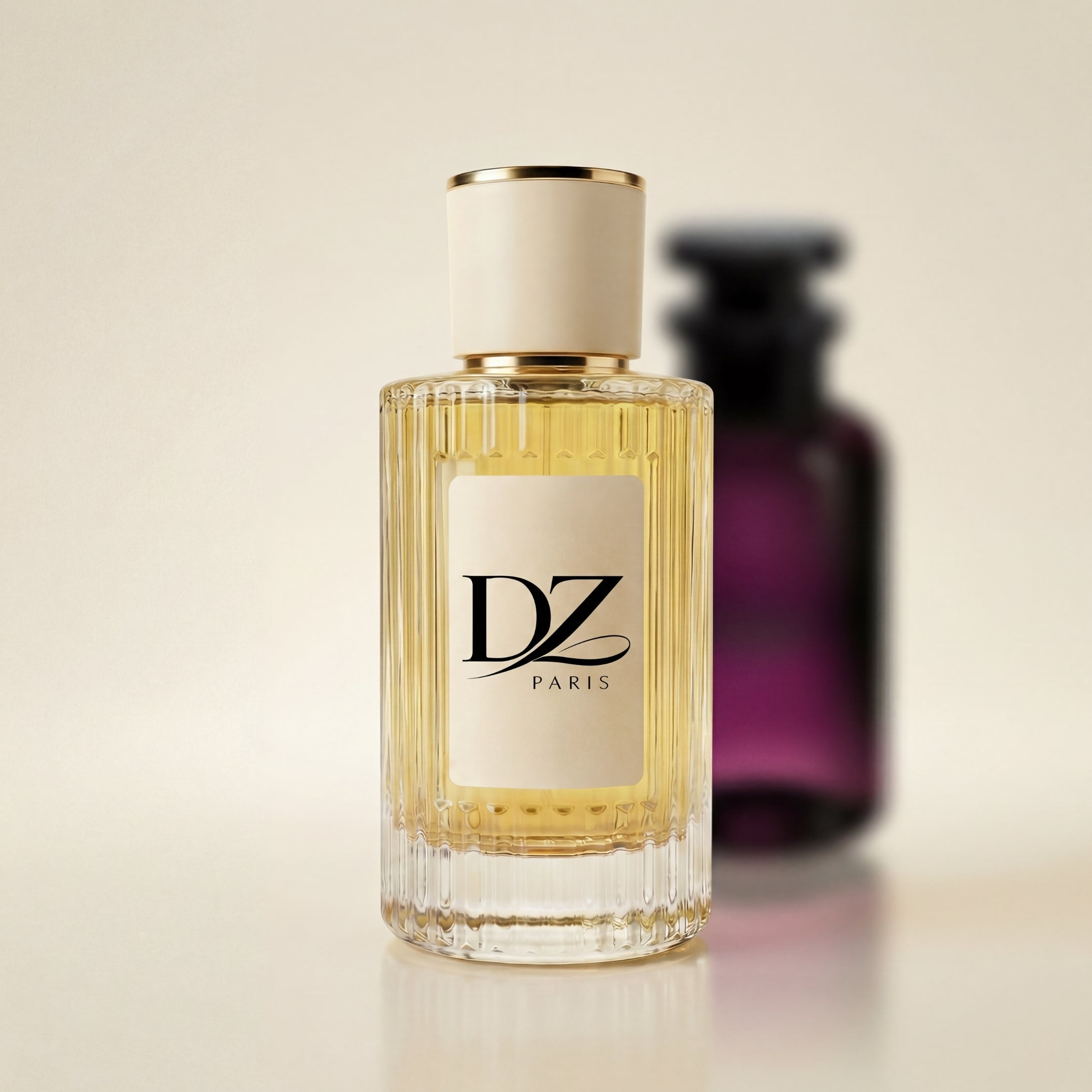 DZ U24 "Desert Bloom" Extrait de Parfum Flakon mit blumigem Design und goldenem Duftstreifen, stilvoll auf weißem Hintergrund.