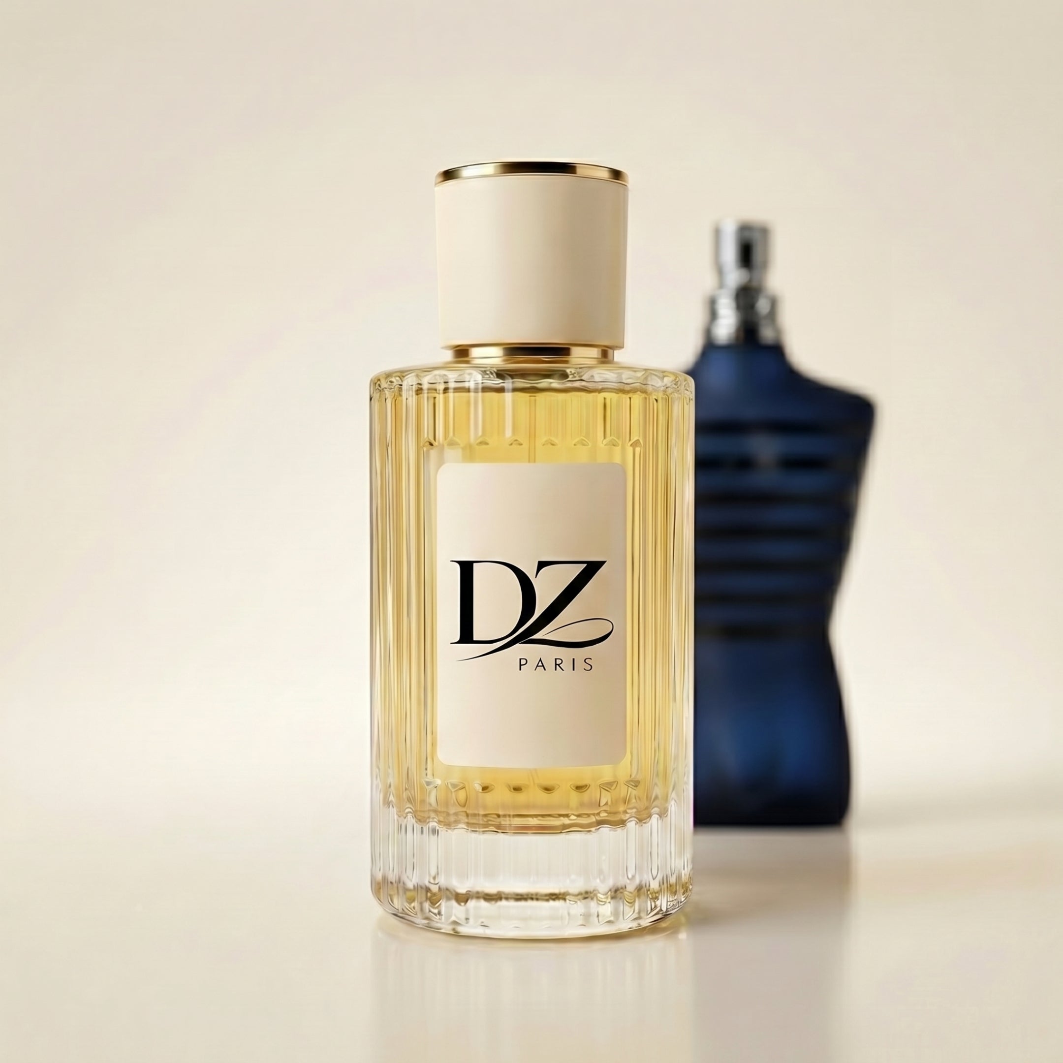 Männliches Extrait de Parfum "Male Supreme" von DZ, stilvoller Flakon mit eleganter Gestaltung, auf einem dekorativen Hintergrund.