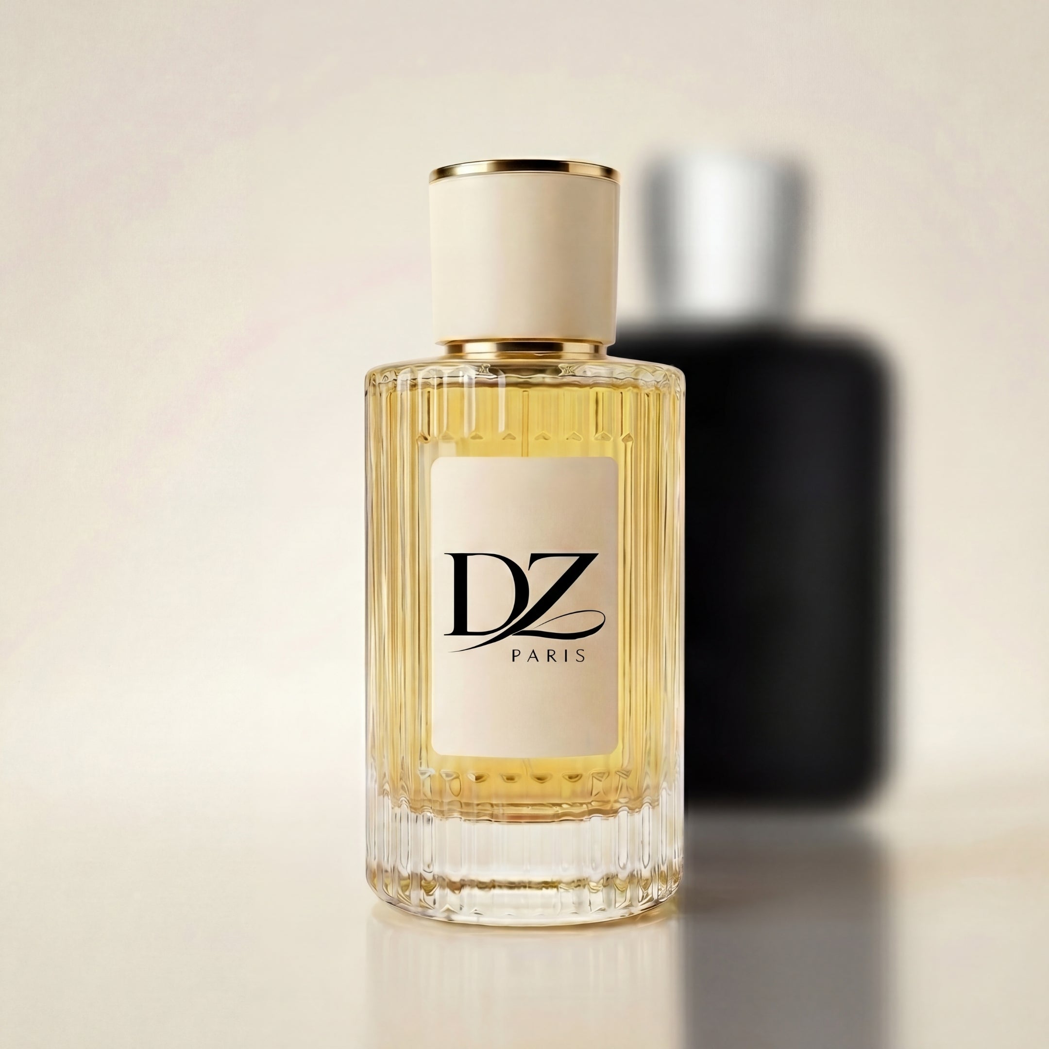 Extrait de Parfum U50 "O'rayaan" von DZ in einem eleganten Flakon, auf einem stilvollen Stillleben.
