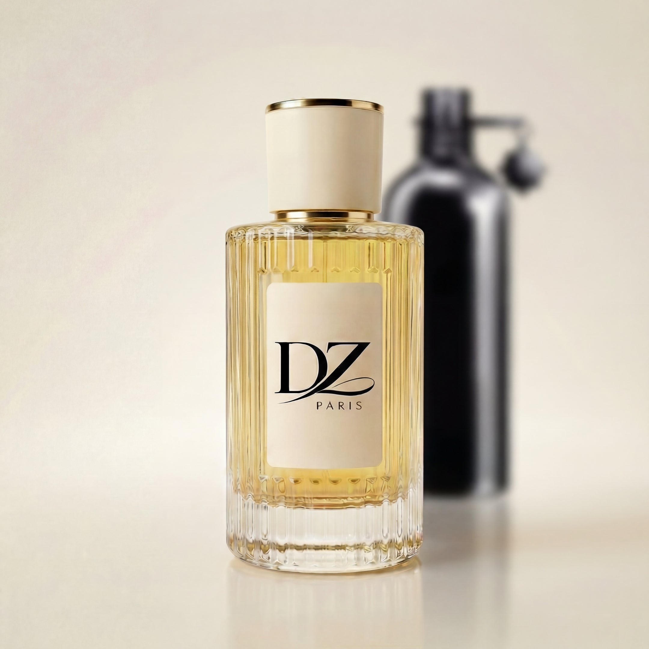 DZ U26 "Pure Oud" Extrait de Parfum Flakon mit Duftöl in eleganter Verpackung, stilvoller Parfümzerstäuber, auf weißem Hintergrund