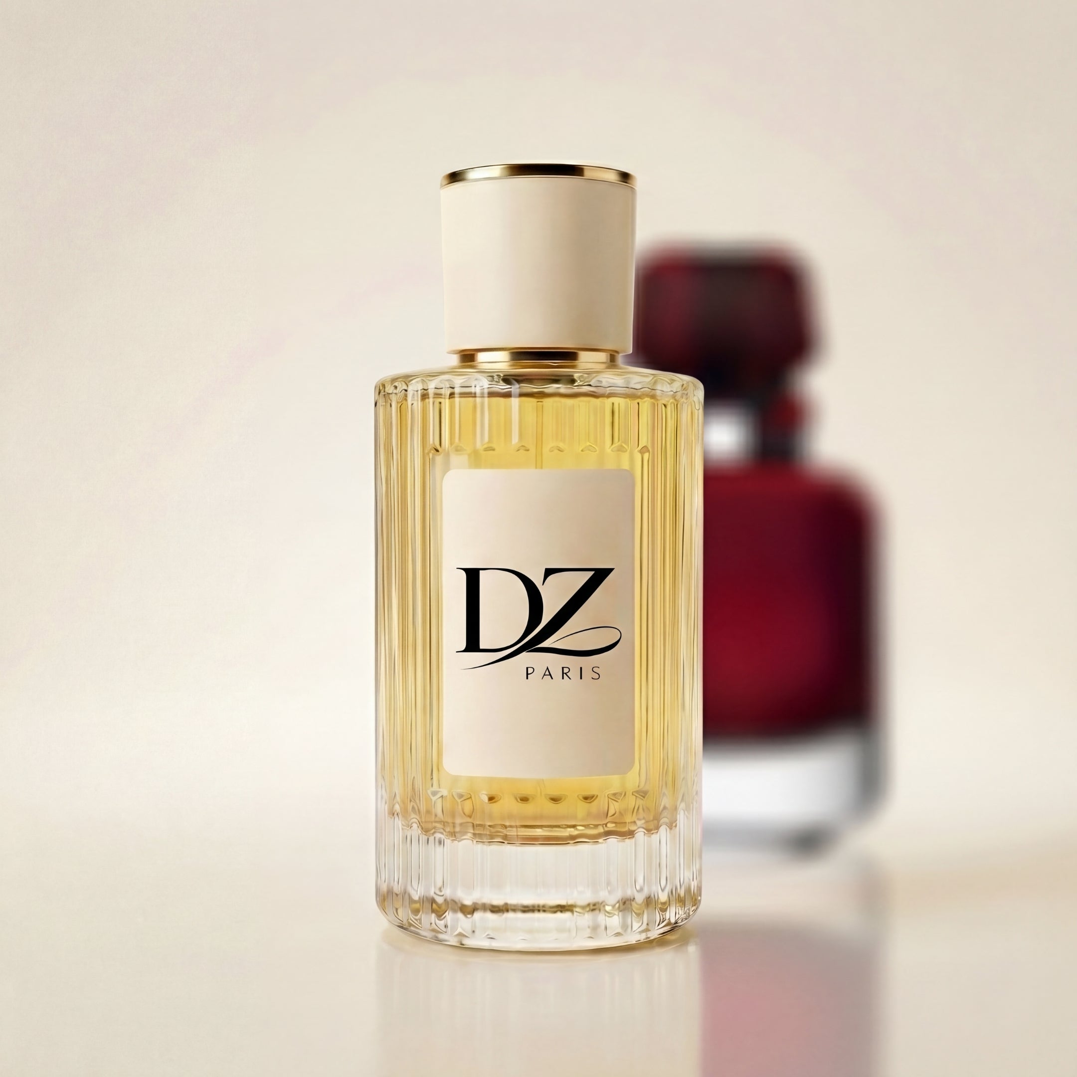 Extrait de Parfum U42 "Rouge Le Secret" von DZ in elegant Flakon, mit rotem Duftstoff und stilvollem Stillleben.