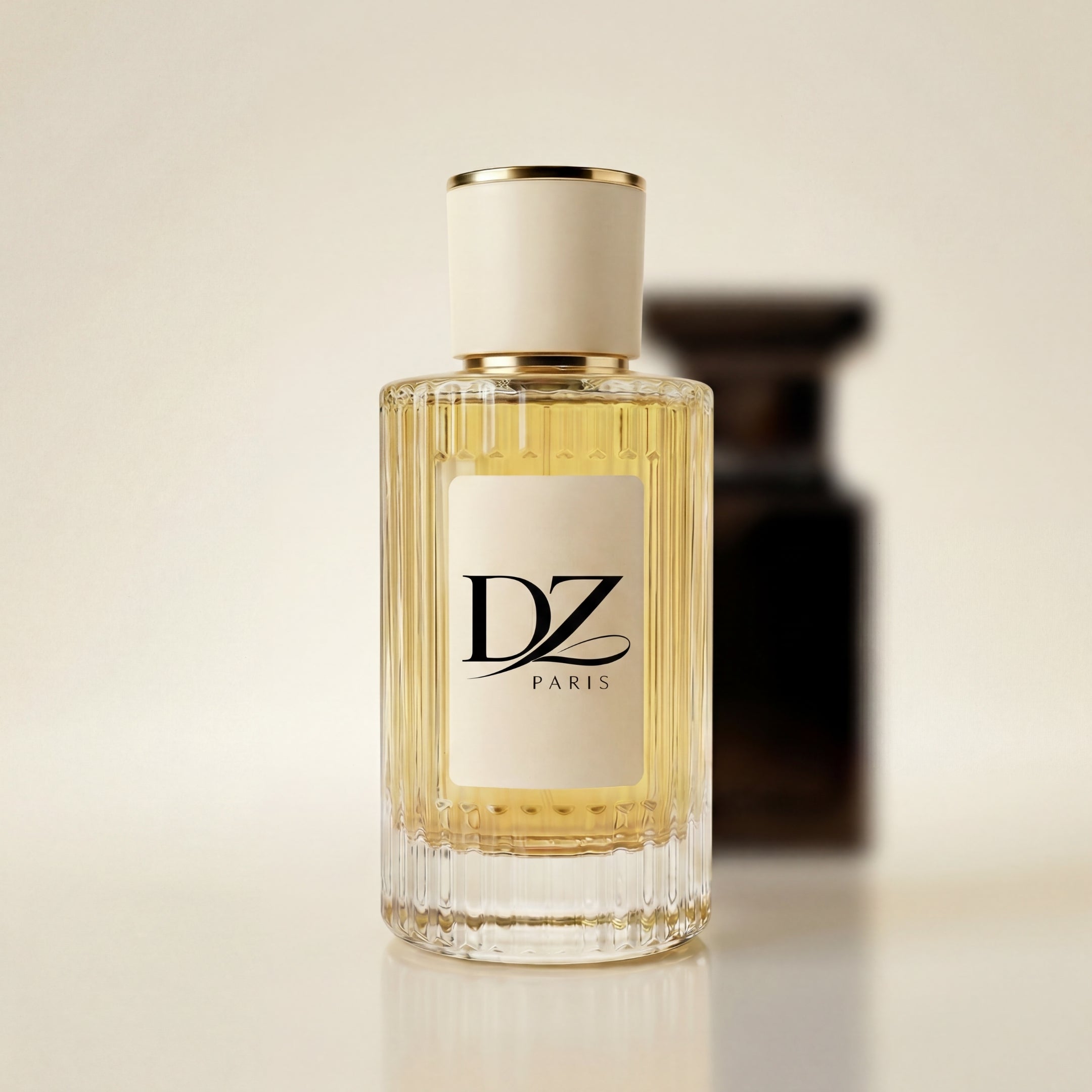 DZ U32 Tabac de Vanille Extrait de Parfum im eleganten Flakon mit Vanille- und Tabaknoten, stilvoll präsentiert